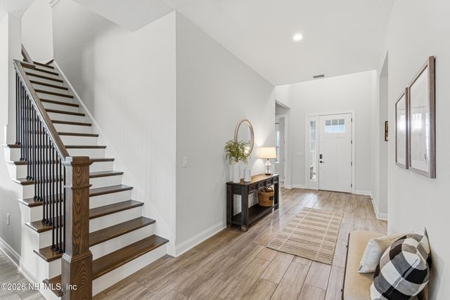 26 HILLENDALE Circle, St. Johns, FL 32259