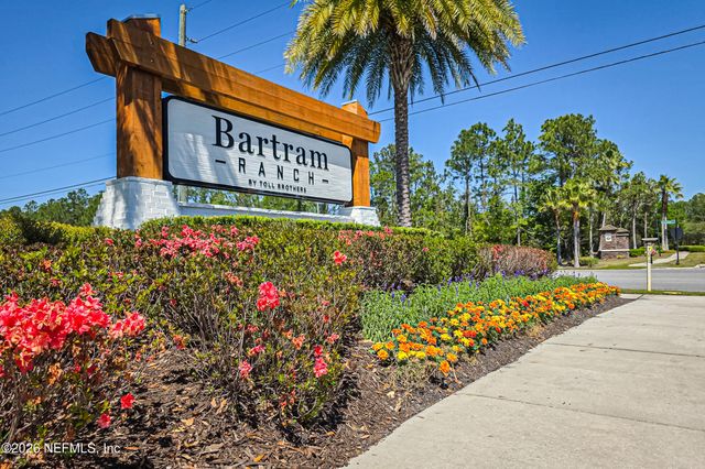 26 HILLENDALE Circle, St. Johns, FL 32259