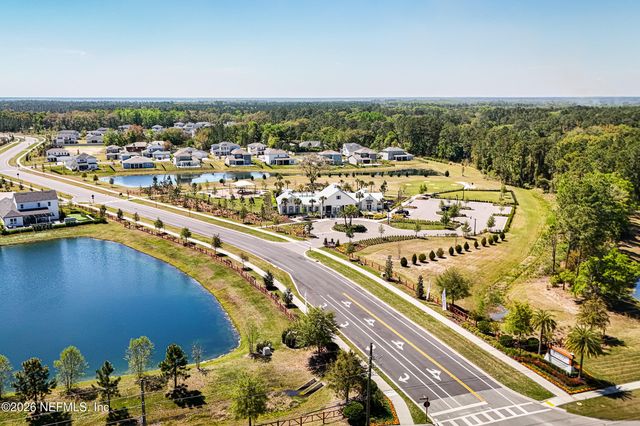 26 HILLENDALE Circle, St. Johns, FL 32259
