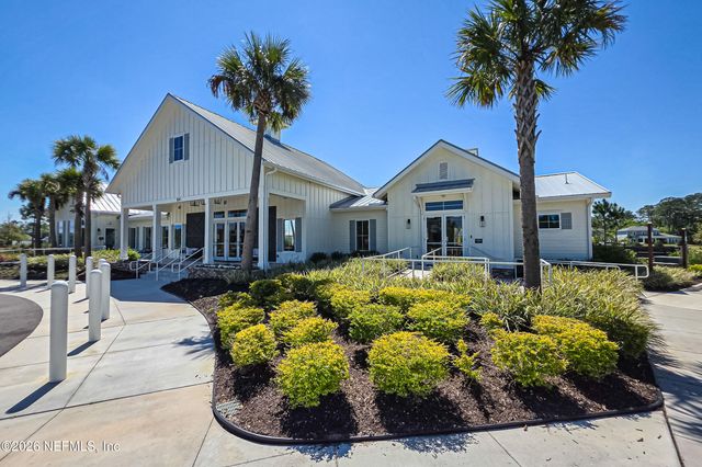 26 HILLENDALE Circle, St. Johns, FL 32259