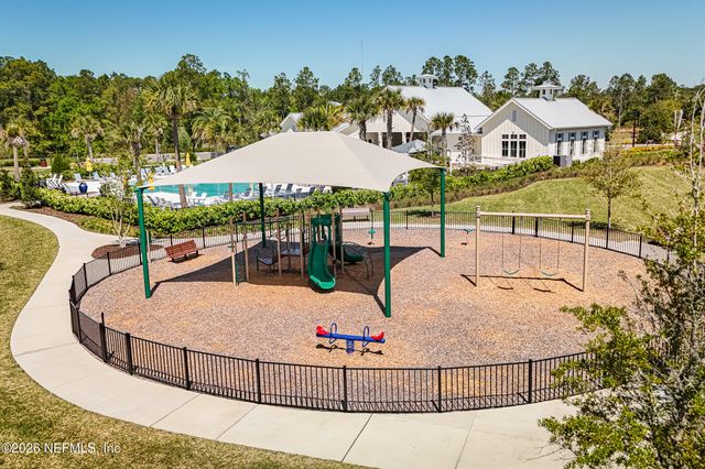 26 HILLENDALE Circle, St. Johns, FL 32259