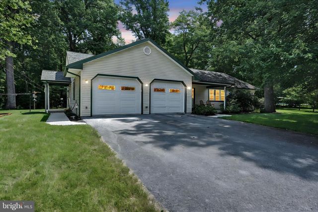 569 TEXTER MOUNTAIN RD, Robesonia, PA 19551