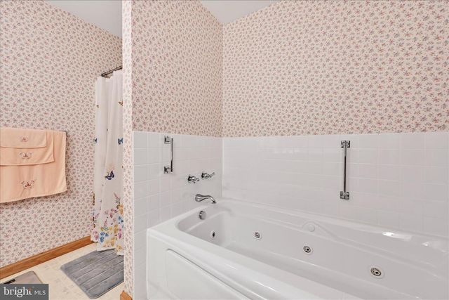 569 TEXTER MOUNTAIN RD, Robesonia, PA 19551