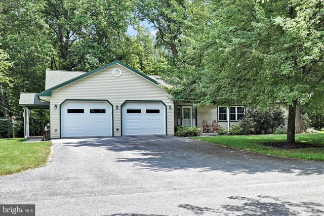 569 TEXTER MOUNTAIN RD, Robesonia, PA 19551