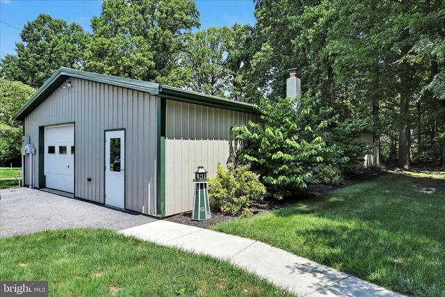 569 TEXTER MOUNTAIN RD, Robesonia, PA 19551