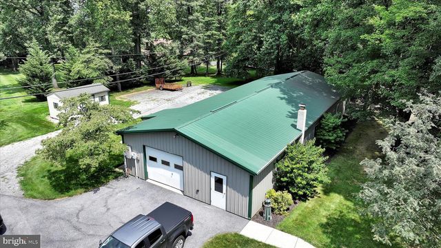 569 TEXTER MOUNTAIN RD, Robesonia, PA 19551