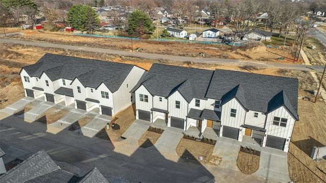 1702 Cuppett Circle, Pea Ridge, AR 72751