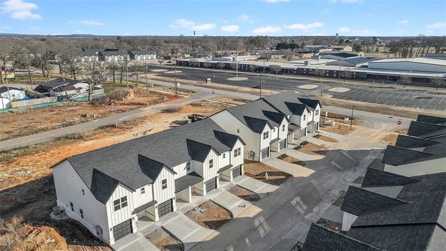 1702 Cuppett Circle, Pea Ridge, AR 72751