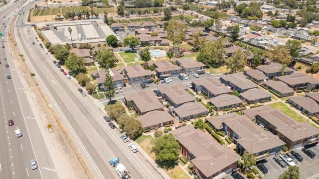 307 Graves Ct, El Cajon, CA 92021