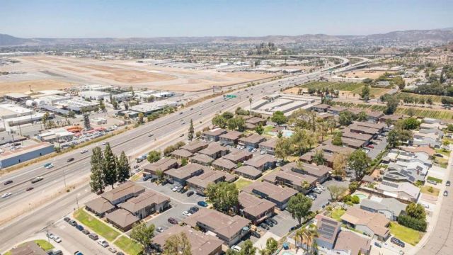 307 Graves Ct, El Cajon, CA 92021