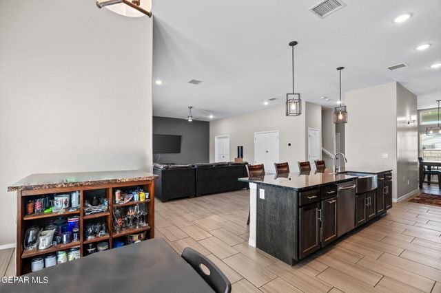 14741 TIERRA BETANCOURT Place, El Paso, TX 79938