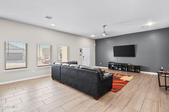 14741 TIERRA BETANCOURT Place, El Paso, TX 79938