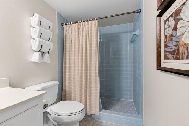 6600 S Oriole Boulevard, Delray Beach, FL 33446