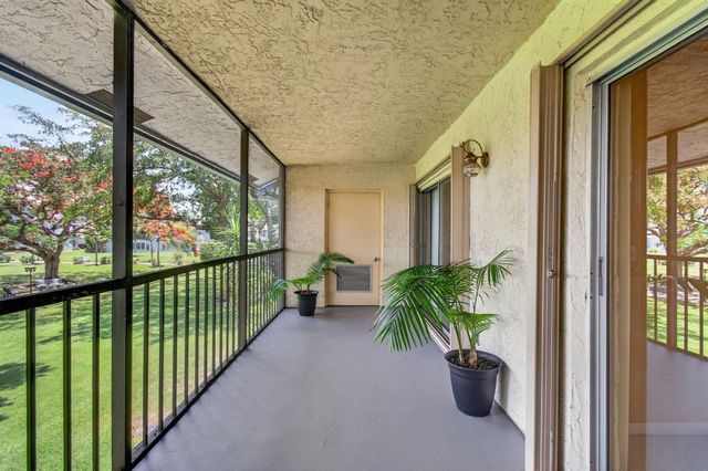 6600 S Oriole Boulevard, Delray Beach, FL 33446