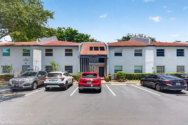 6600 S Oriole Boulevard, Delray Beach, FL 33446