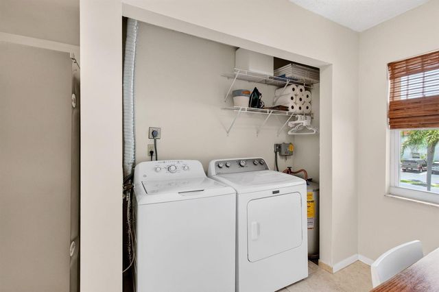 6600 S Oriole Boulevard, Delray Beach, FL 33446