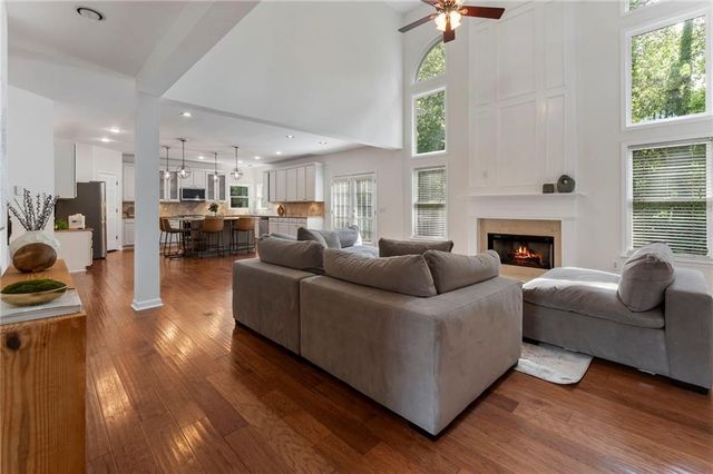 325 Nesbin Court, Kennesaw, GA 30144
