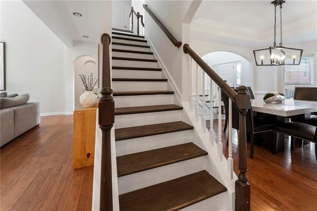 325 Nesbin Court, Kennesaw, GA 30144