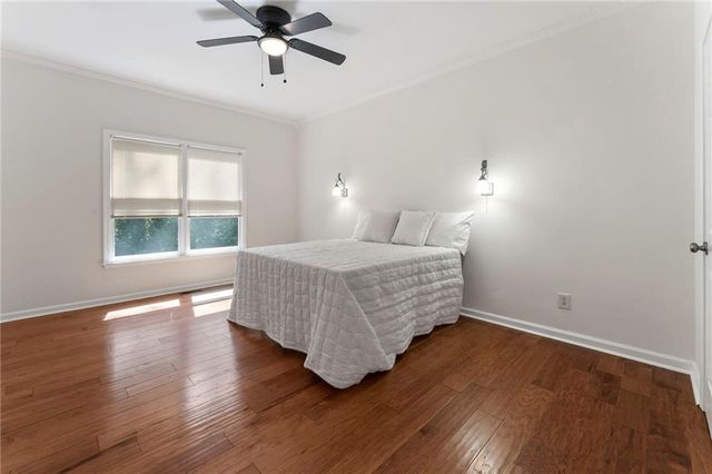 325 Nesbin Court, Kennesaw, GA 30144