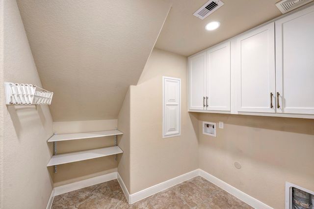 11 Red Wagon Drive, Spring, TX 77389