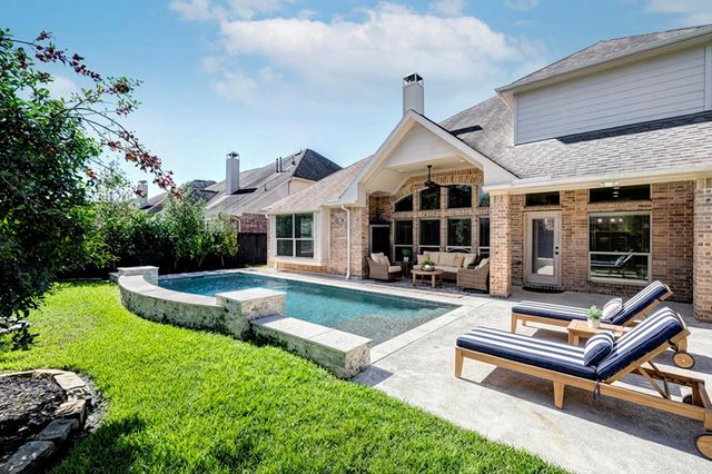 11 Red Wagon Drive, Spring, TX 77389