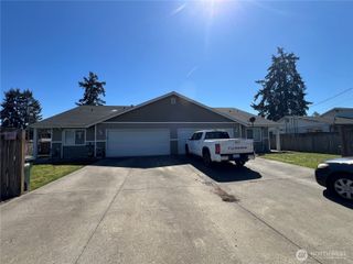 162 & 164 171st Street E, Spanaway, WA 98387