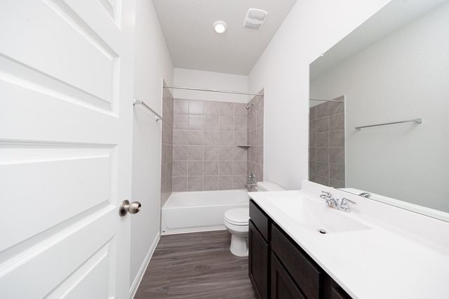 3036 Bristlegrass Street, Brookshire, TX 77423