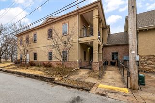 409 W Poplar Street 206, Rogers, AR 72756