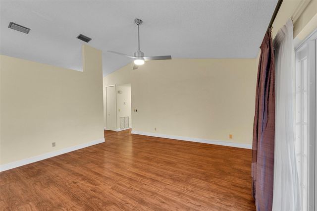 5641 Thornbluff Ave, Davie, FL 33331