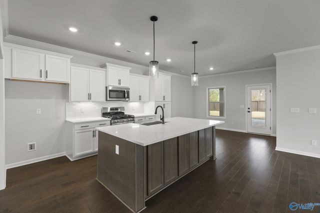 1600 Calistoga Circle NE, Huntsville, AL 35811