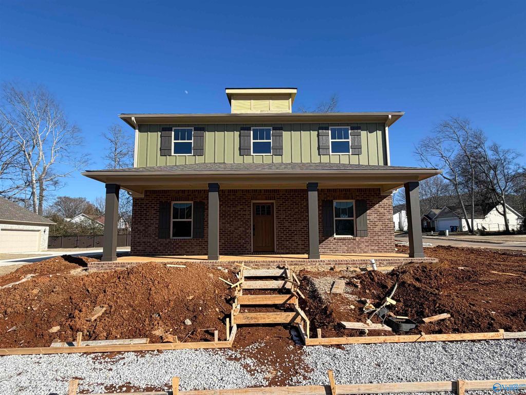 1600 Calistoga Circle NE, Huntsville, AL 35811