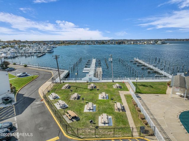 149 Wharfside Drive 705, Monmouth Beach, NJ 07750