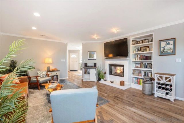 3266 San Helena Dr, Oceanside, CA 92056