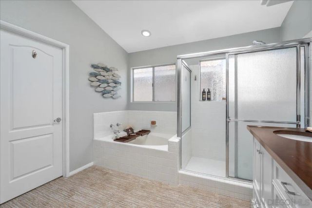 3266 San Helena Dr, Oceanside, CA 92056