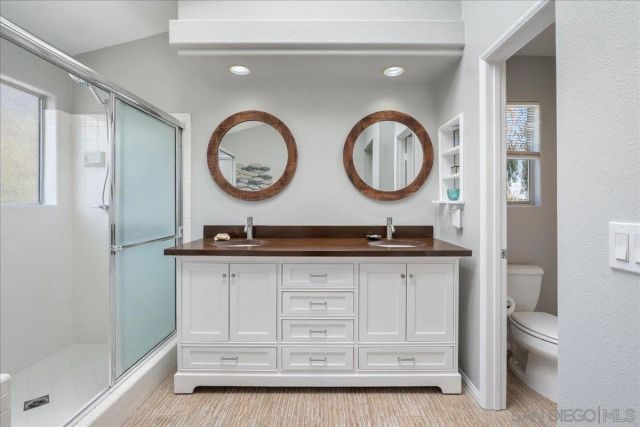 3266 San Helena Dr, Oceanside, CA 92056
