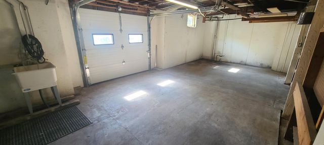 302 NE Third Street, Elkader, IA 52043