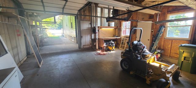 302 NE Third Street, Elkader, IA 52043