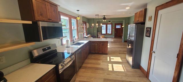 302 NE Third Street, Elkader, IA 52043