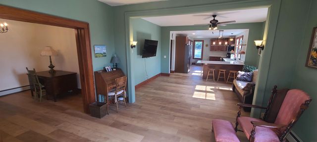 302 NE Third Street, Elkader, IA 52043