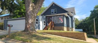 302 NE Third Street, Elkader, IA 52043