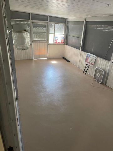 4345 Royal Manor Boulevard, Boynton Beach, FL 33436