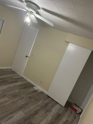 4345 Royal Manor Boulevard, Boynton Beach, FL 33436