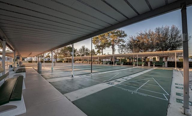 4345 Royal Manor Boulevard, Boynton Beach, FL 33436