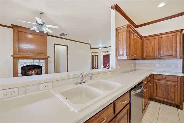 21633 Long Trail, Edmond, OK 73012