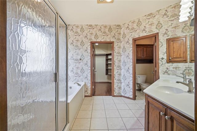 21633 Long Trail, Edmond, OK 73012