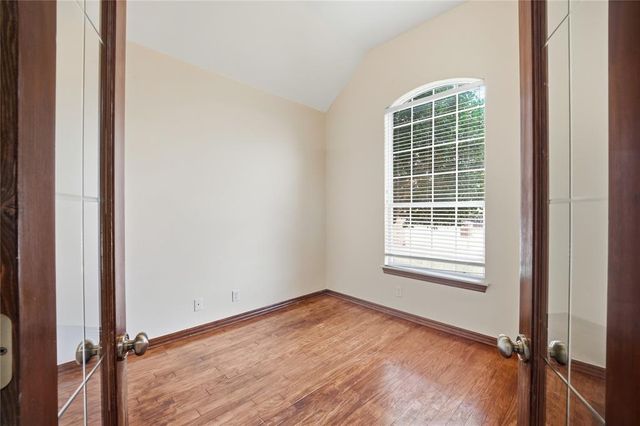 21633 Long Trail, Edmond, OK 73012
