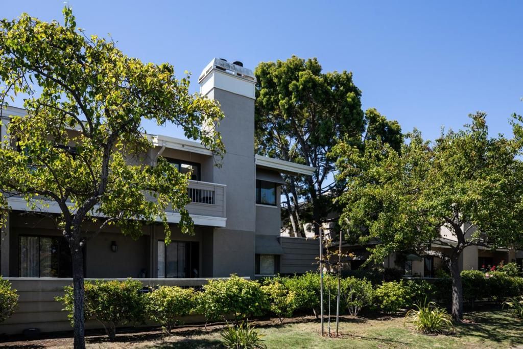 212 Albacore Lane, Foster City, CA 94404