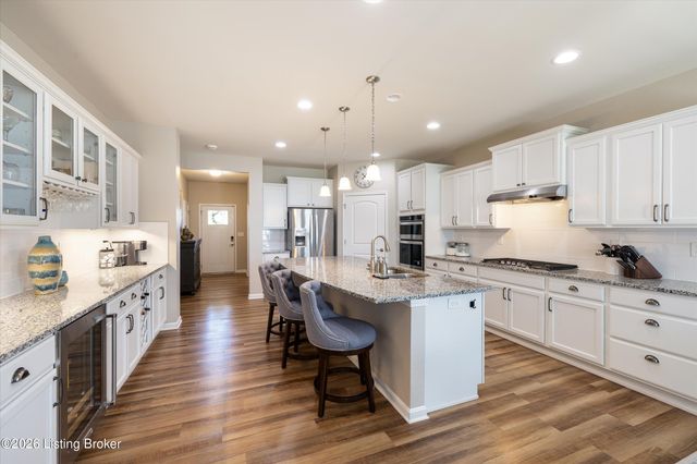 14504 Jackson Crossing Dr, Louisville, KY 40245