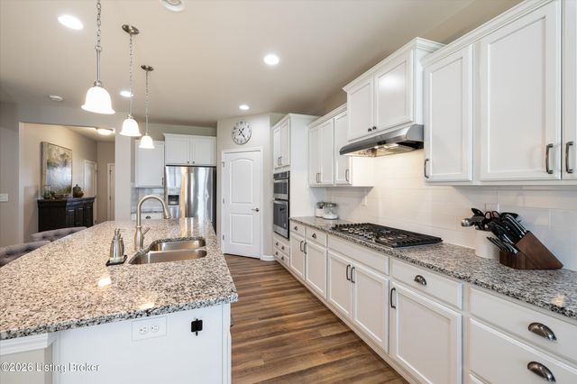 14504 Jackson Crossing Dr, Louisville, KY 40245