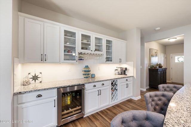 14504 Jackson Crossing Dr, Louisville, KY 40245